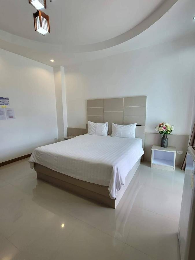 Ketsara Hotel Maha Sarakham Exterior photo