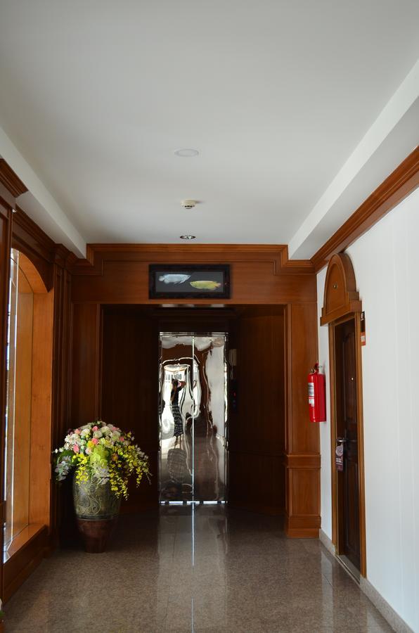 Ketsara Hotel Maha Sarakham Room photo
